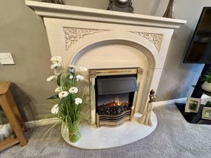 Lounge Fire- click for photo gallery